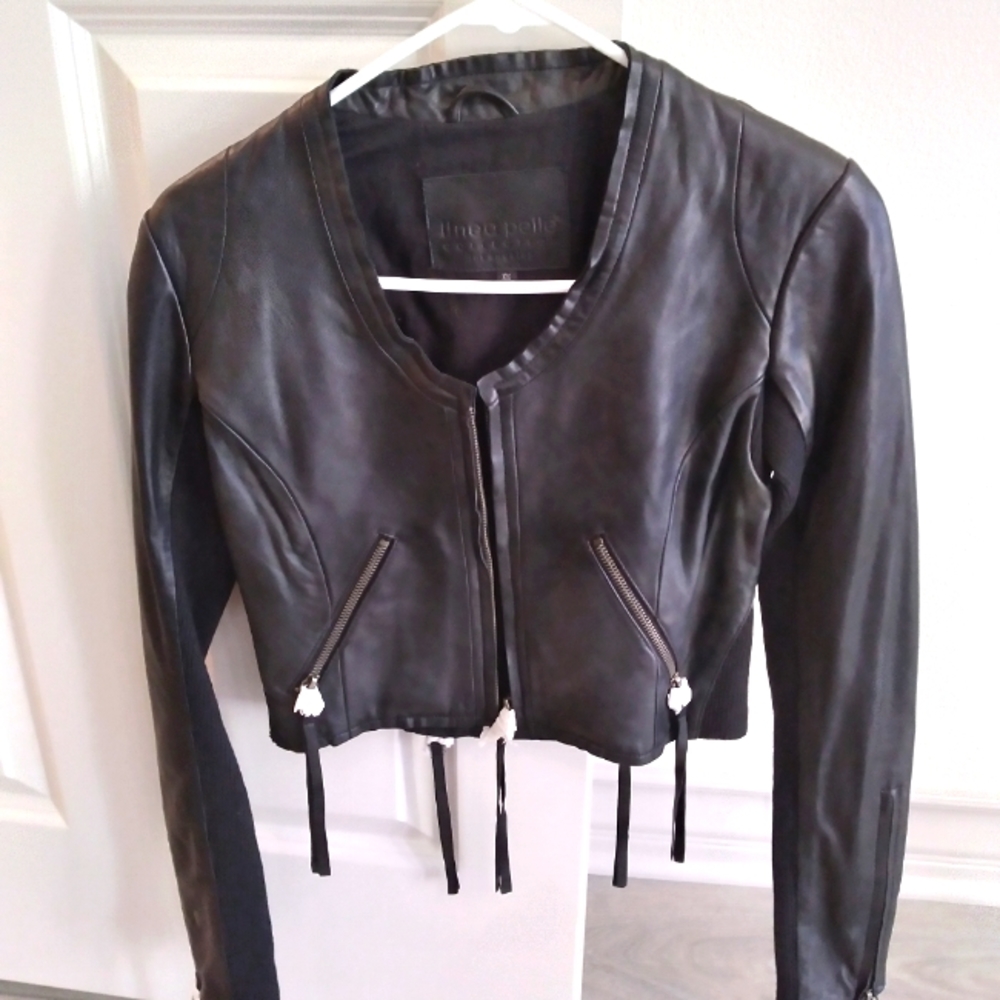 Linea Pelle Los Angeles Genuine Leather Cropped Moto Jacket NWOY